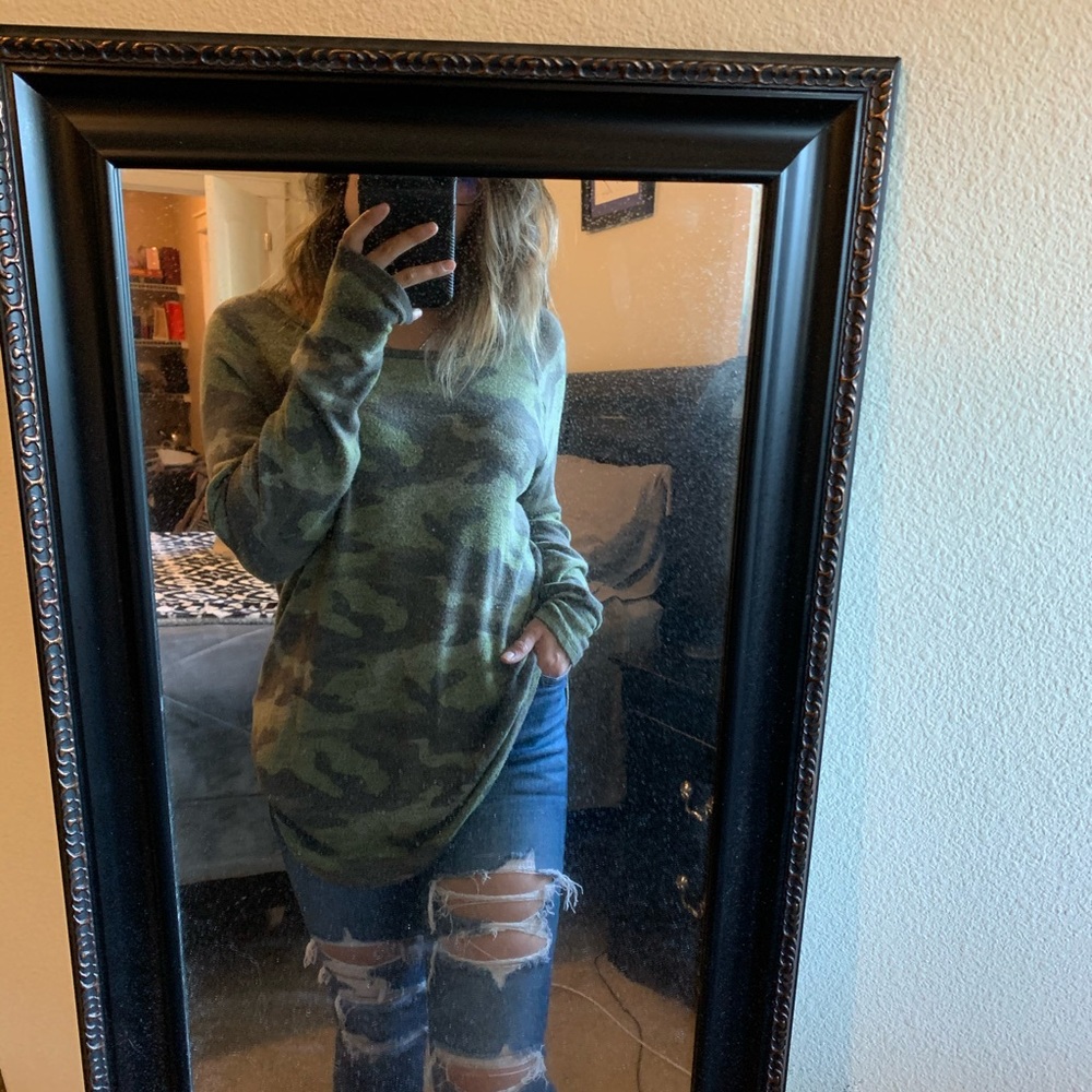 American Eagle Soft & Sexy T